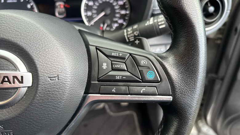 Nissan Juke 1.0 DiG-T 114 Tekna 5dr DCT Petrol Hatchback